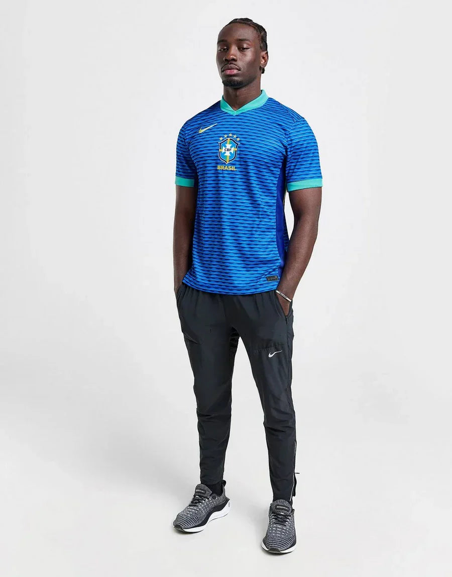 CAMISETA VISITANTE DE BRASIL 2024