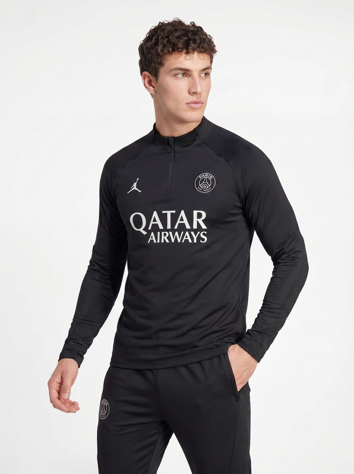 CHÁNDAL NEGRO PSG 2026/27