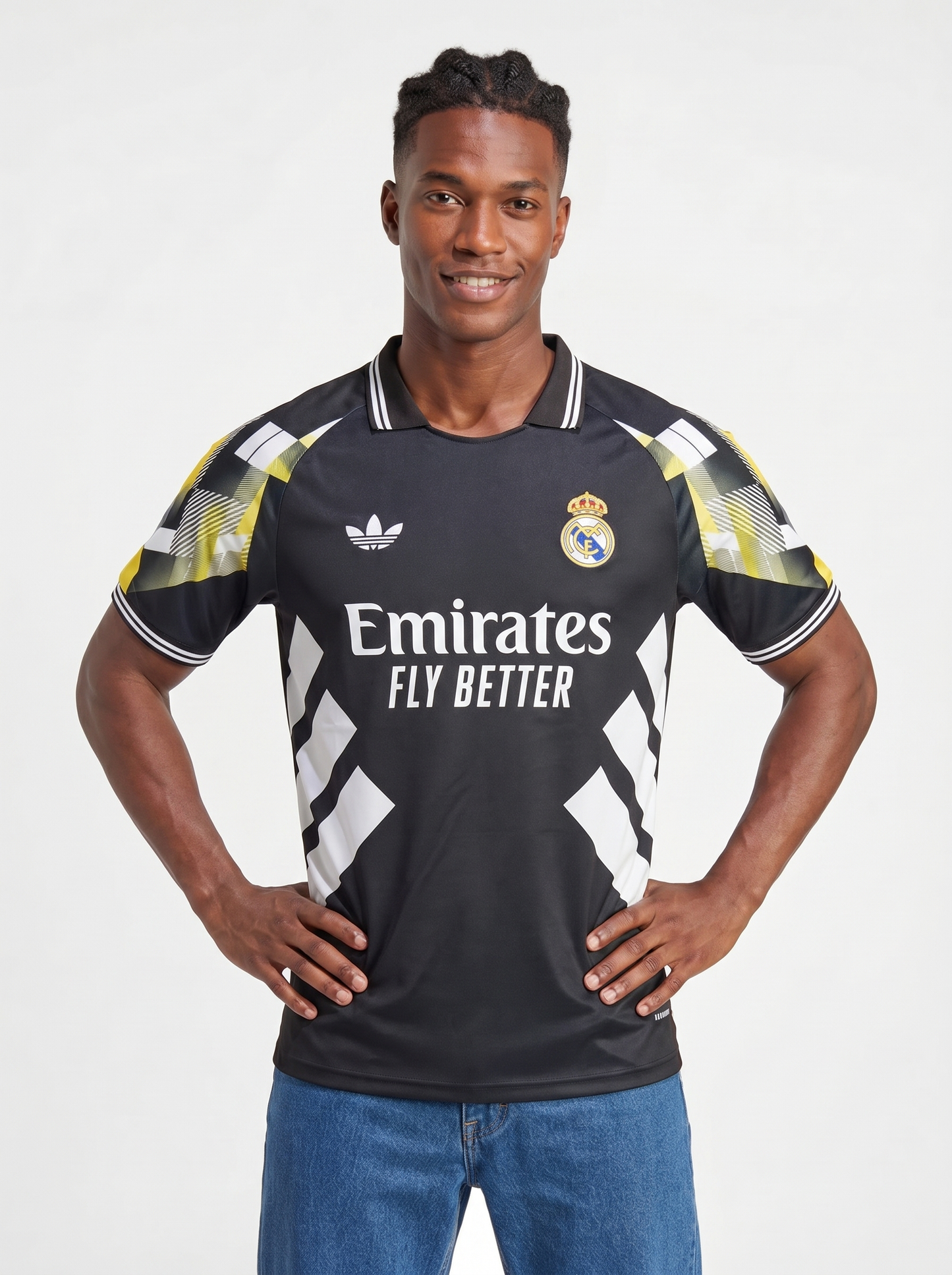 CAMISETA REAL MADRID 2025/26 – “ARROW BLACK EDITION”