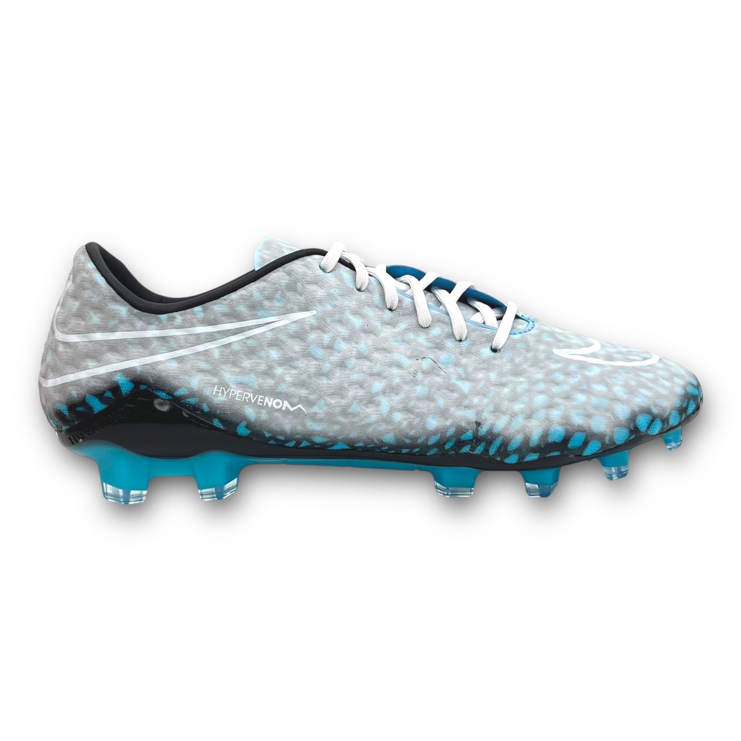 BOTAS DE FÚTBOL HYPERVENOM PHANTOM RGN FG EDICIÓN HYDRA NEGRO NARANJA
