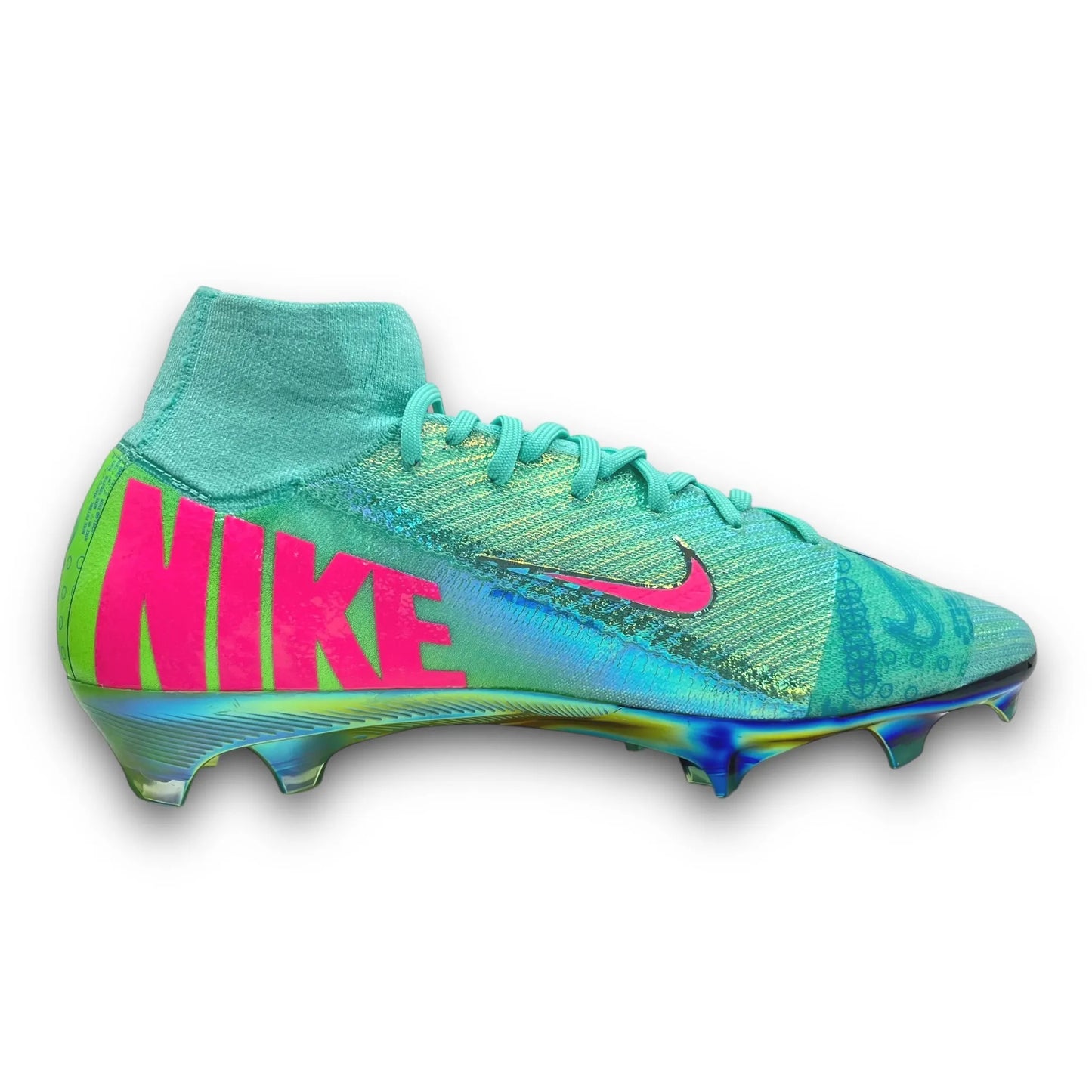 MERCURIAL SUPERFLY 10 ELITE FG VELOCIDAD CÓSMICA