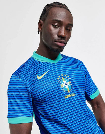 CAMISETA VISITANTE DE BRASIL 2024