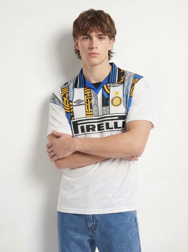 CAMISETA DE VISITANTE DEL INTER DE MILÁN 1995/96