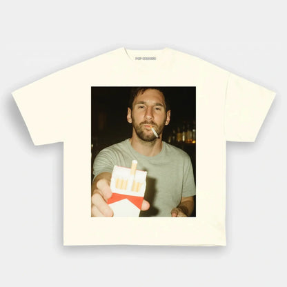 Camiseta Messi compartiendo un cigarrillo