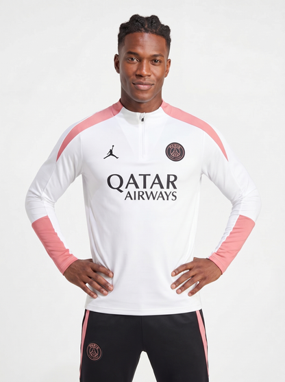 Chándal blanco y negro del PSG