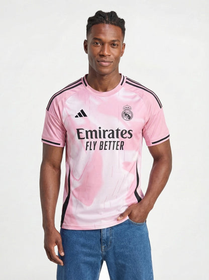EQUIPACIÓN DE ENSUEÑO ROSA DEL REAL MADRID