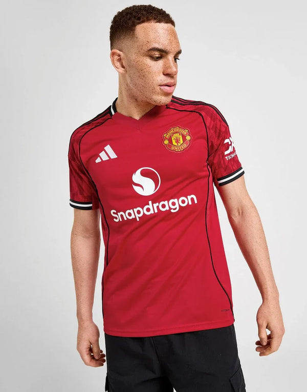 CAMISETA ADIDAS MANCHESTER UNITED FC 2025/26 PRIMERA EQUIPACIÓN