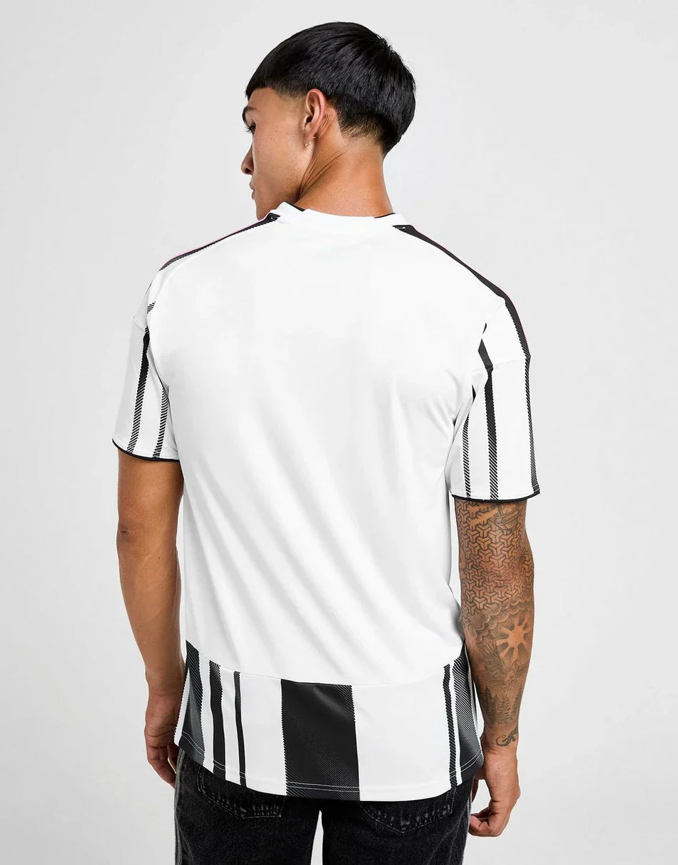 EQUIPACIÓN DE LOCAL JUVENTUS 25/26
