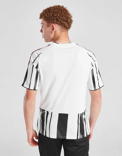 CAMISETA ADIDAS JUVENTUS 2025/26 PRIMERA EQUIPACIÓN JUNIOR