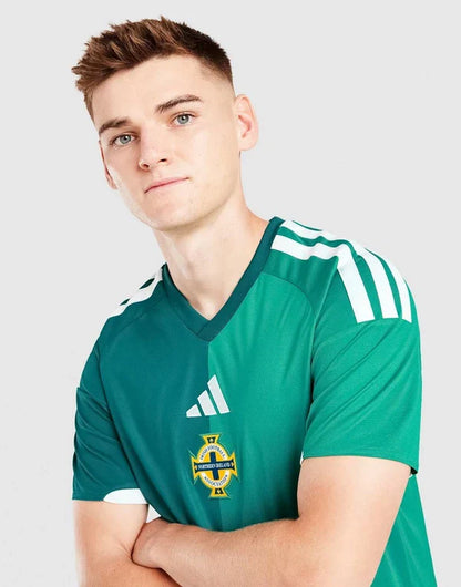 CAMISETA DE LOCAL ADIDAS IRLANDA DEL NORTE 2026
