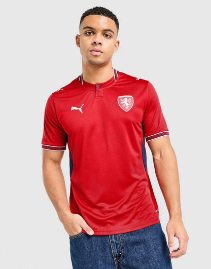 CAMISETA LOCAL DE CHEQUIA 2026
