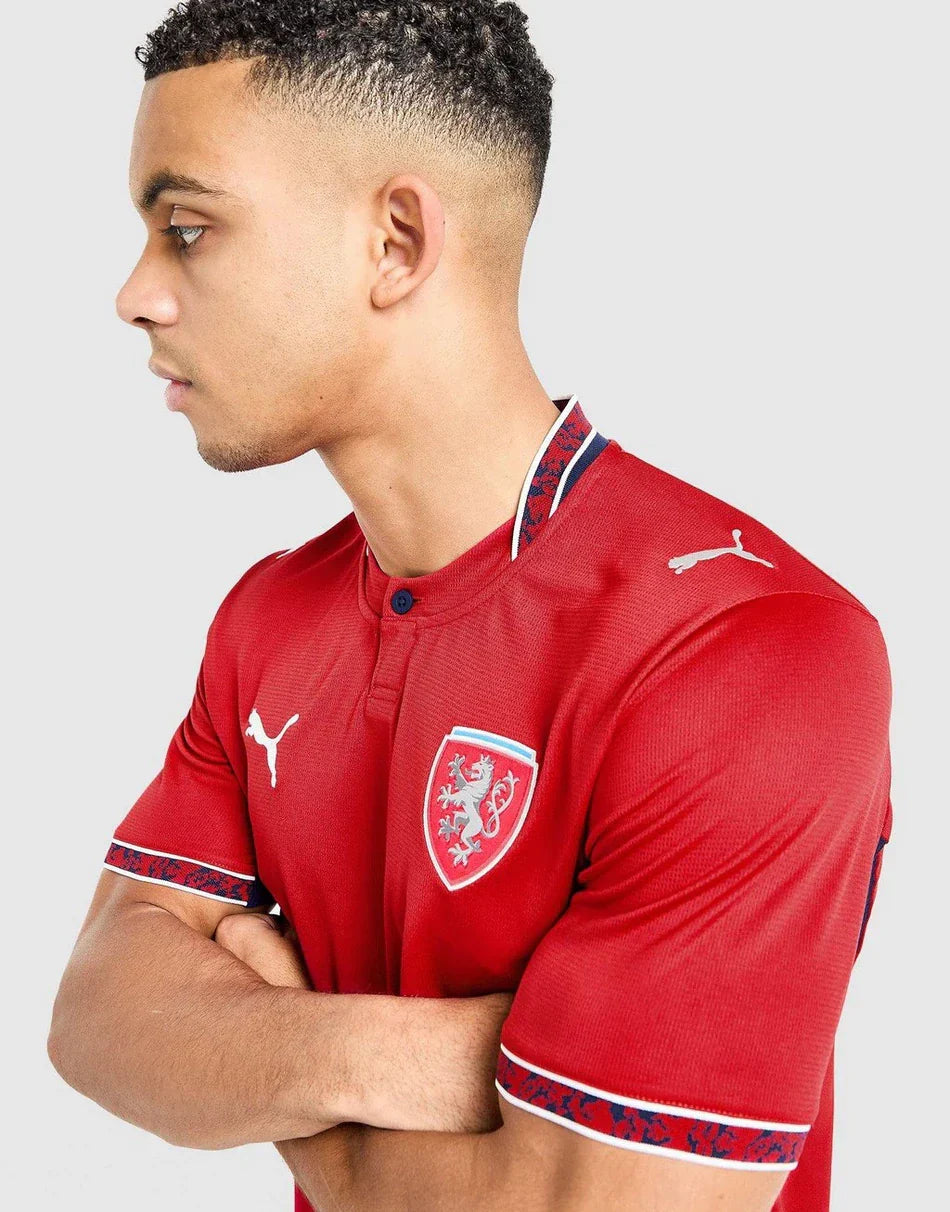 CAMISETA LOCAL DE CHEQUIA 2026