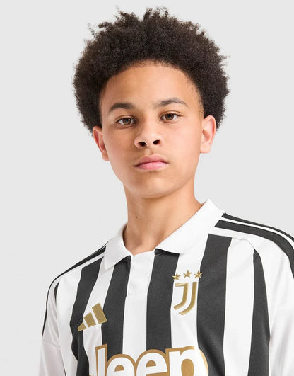 CAMISETA JUVENTUS 2026/27 JUNIOR LOCAL