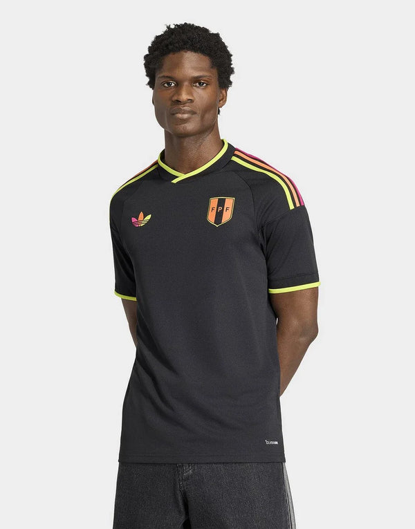 CAMISETA DE VISITANTE PERÚ 2026